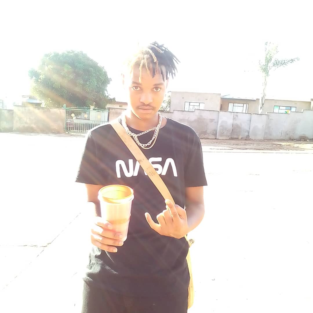 Ak London - Dig Dis Featuring None