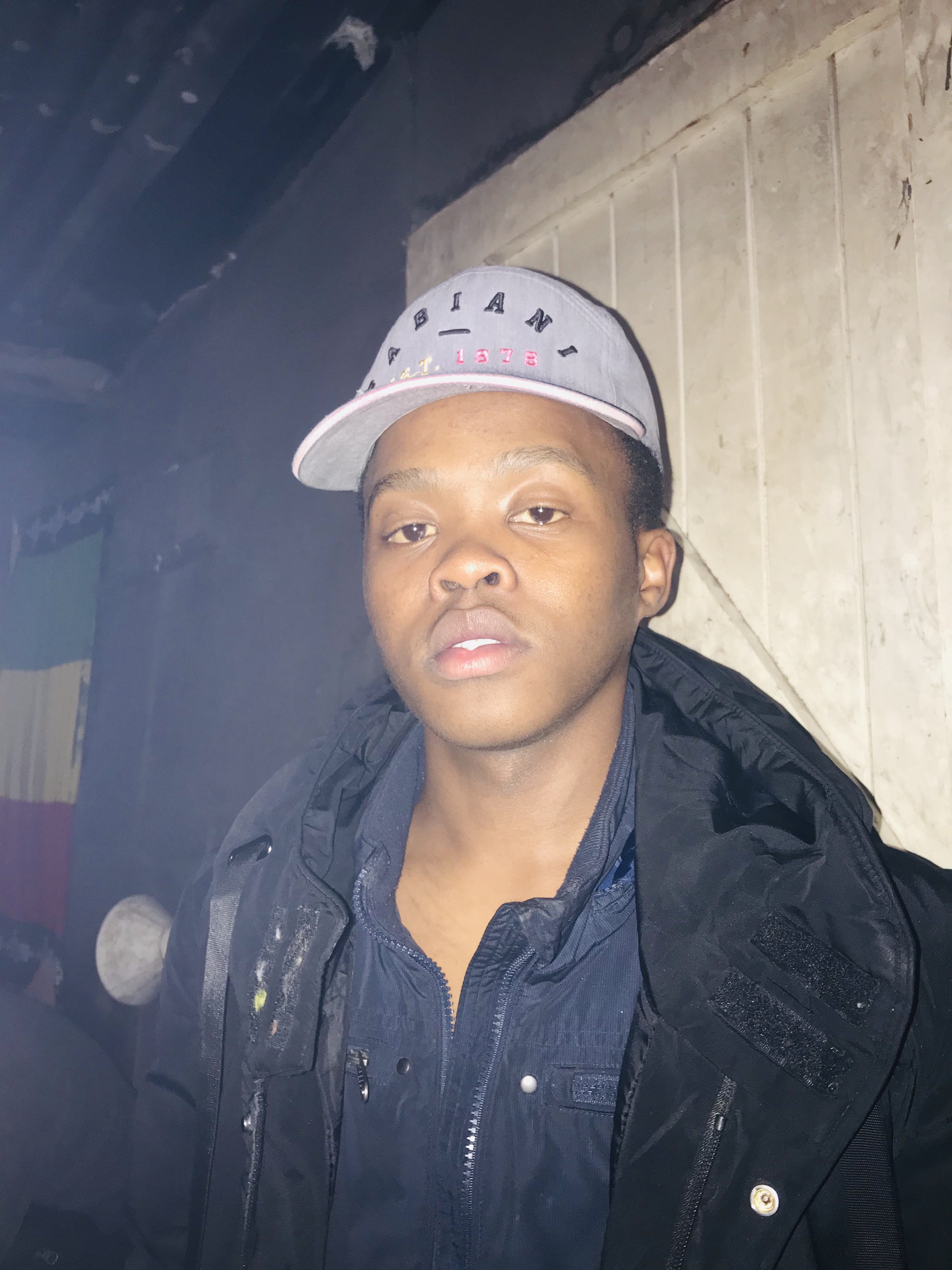 Mandie asDuker - Umuntu
