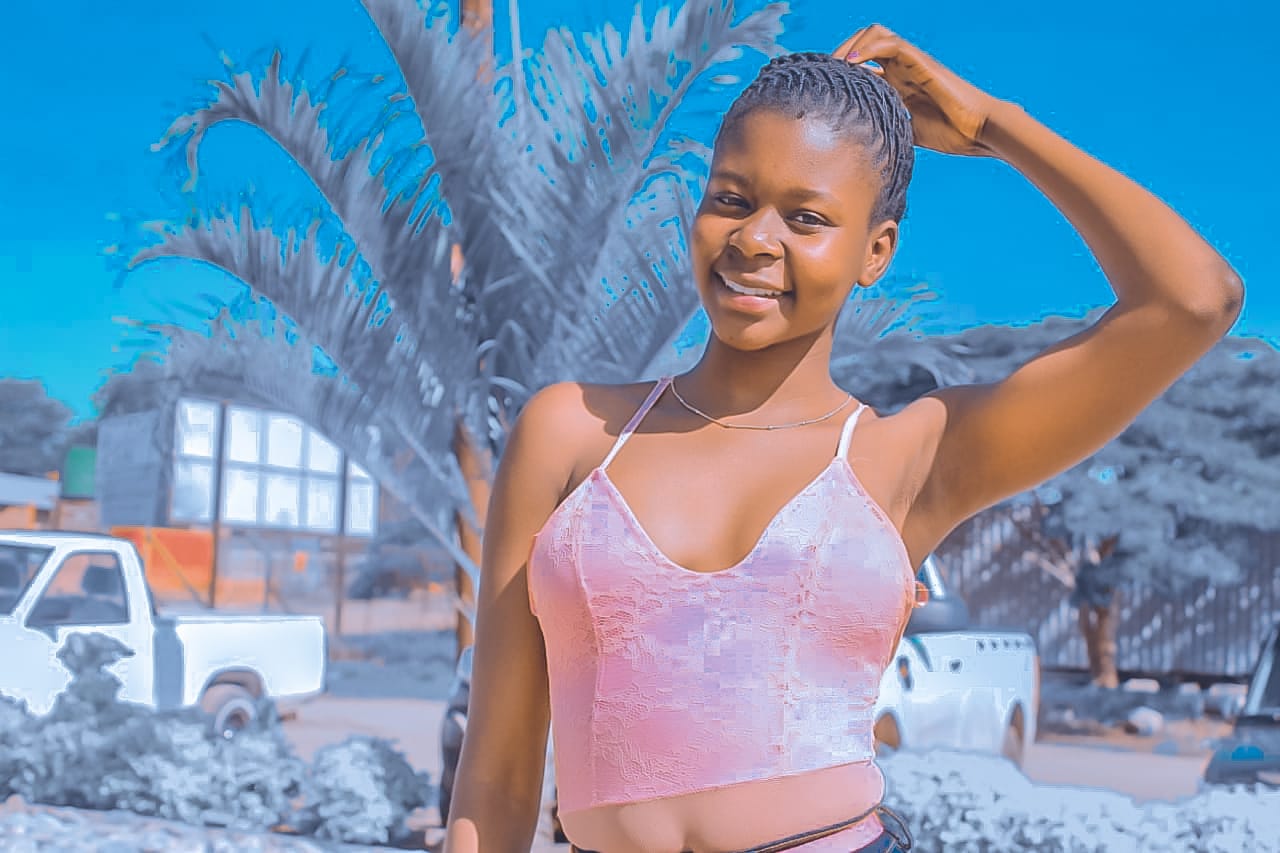 Nickypearl - SAVANNA Featuring DJ ndodzo