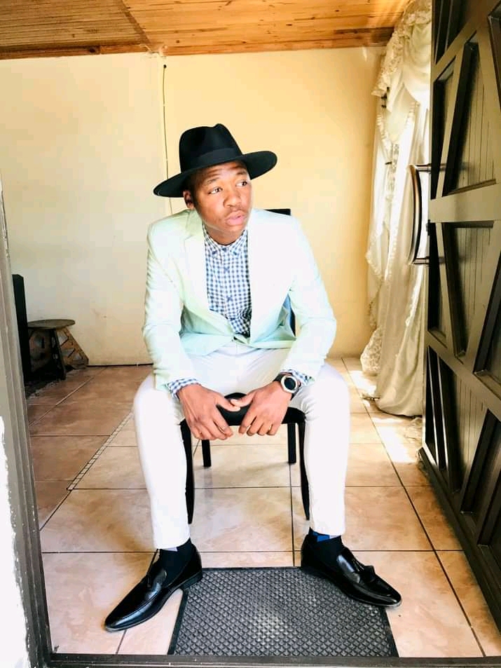 DjKaybee Zakdlalela - Aw'bazogcwala (Tar Jabs CPT Vox)