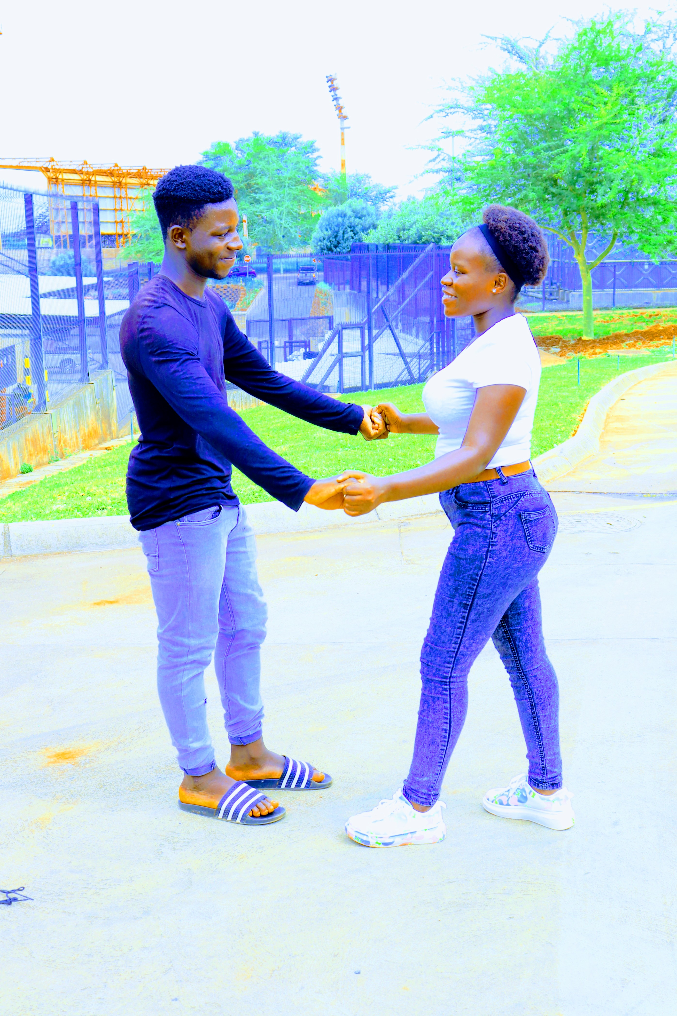 Pitch black SA - Ndi ngasi kone Featuring Redolf mrepa phakhama