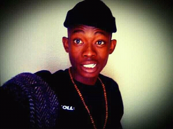 MakzenDJ - PITORI TO JOZI Featuring MakzenDJ