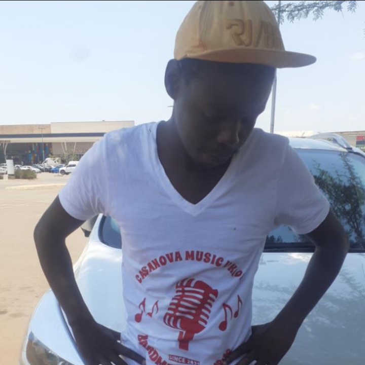 Casanova - Ene Fhedzi Featuring Dj Exp'SA x Zeroo