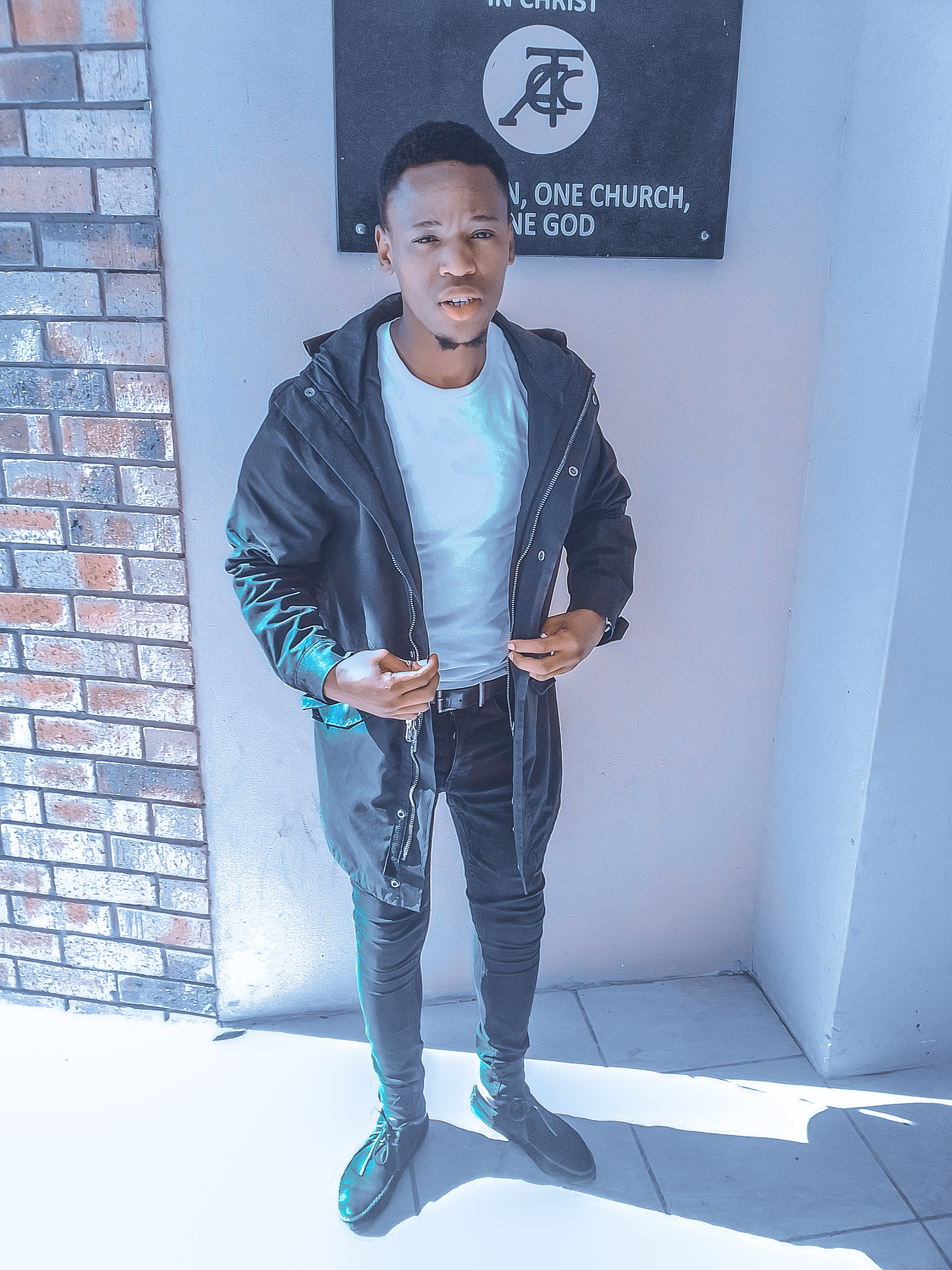 Kwanele official musician - Lonely