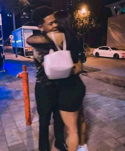 Ap - Uthandolwakho Featuring Ft Day Toast