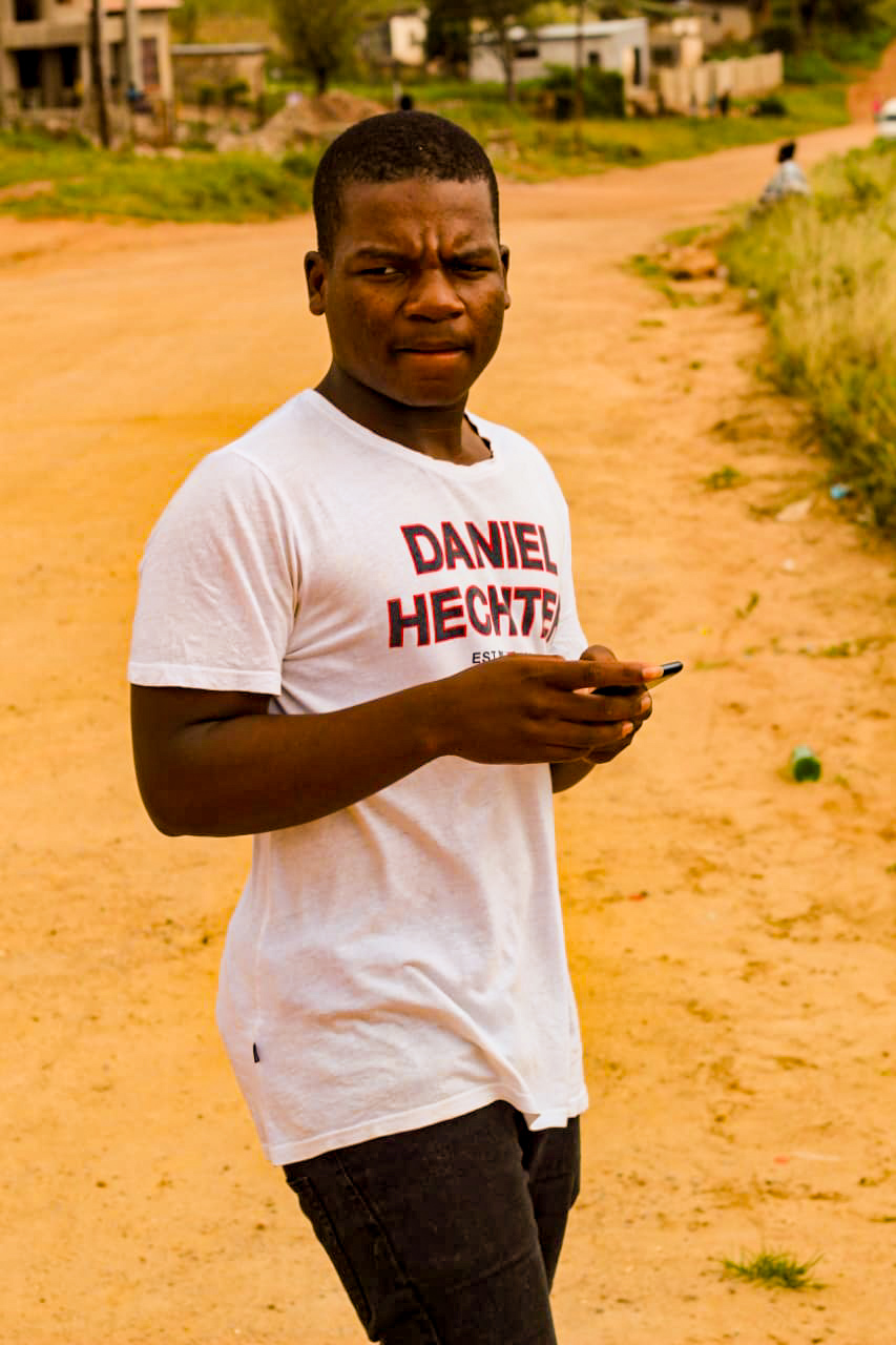 Br-flow - Bouncing Featuring Nando_Alumantic_Leyo SA