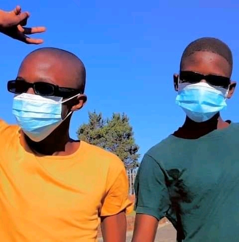 Hotbowyy no Verga - Yiza Marn ! Featuring [Wvxy Lee]