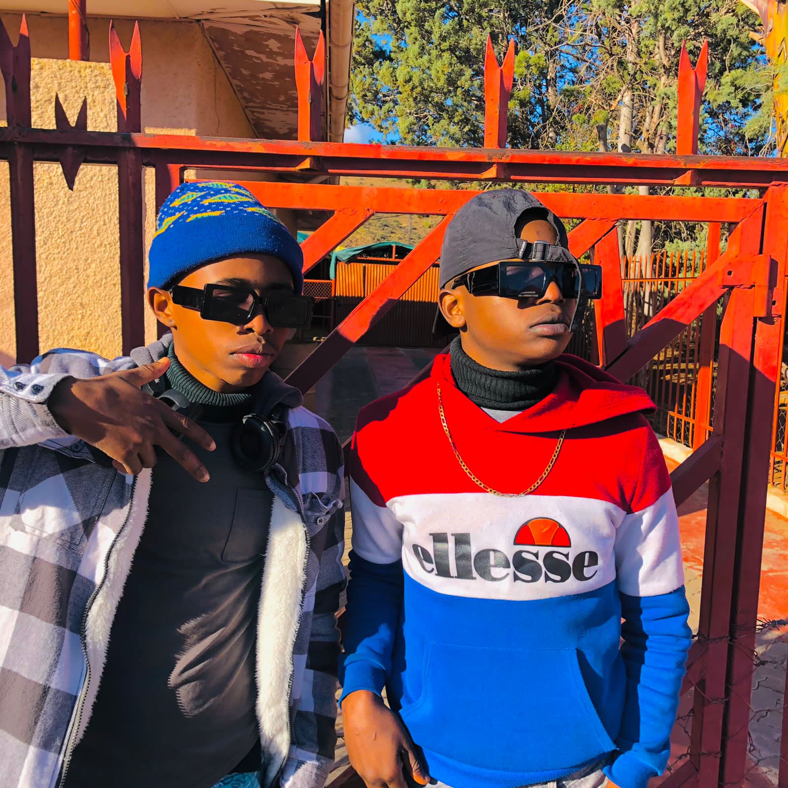 Skeem Sama reality - Bbe am alone Featuring Caster crew