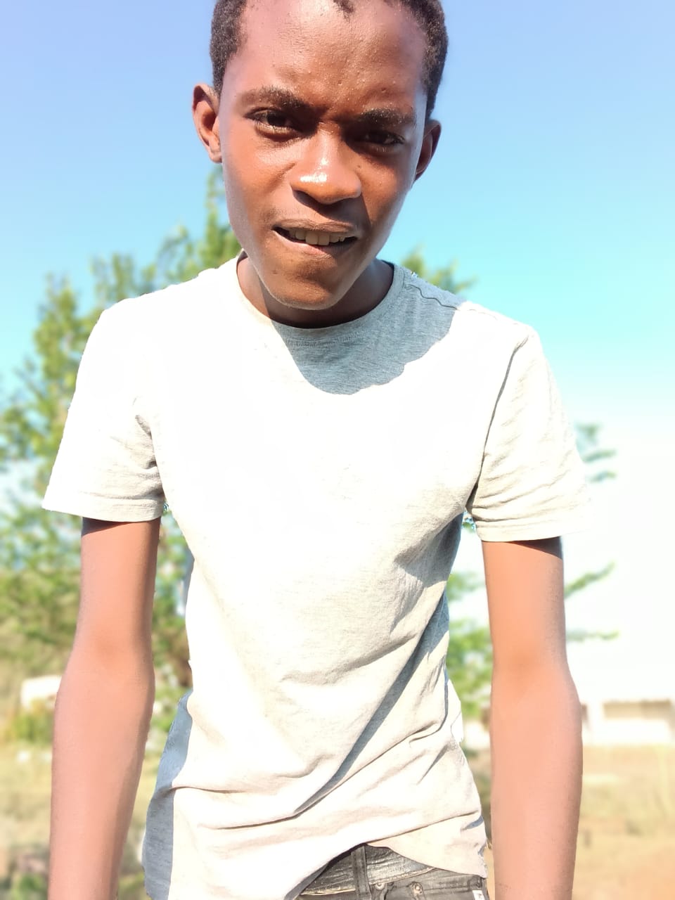 Smiley & Tboy de-hustler - NDI ENE Featuring Toplizzer