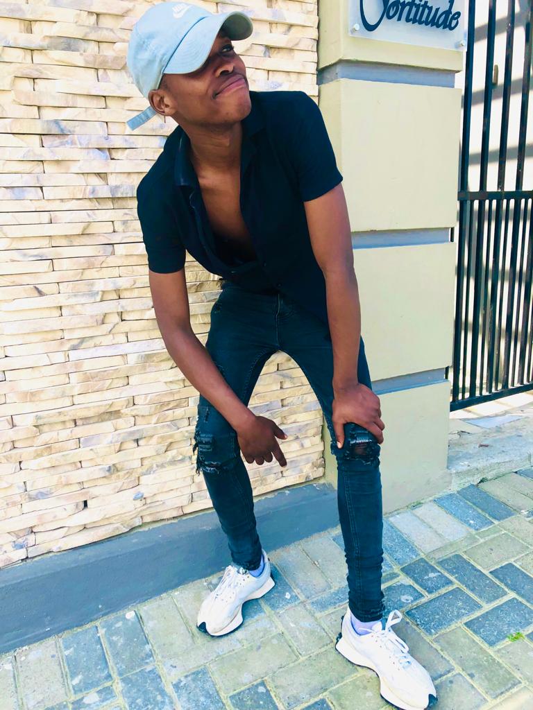 Mr Halla ft Language - My Darlie