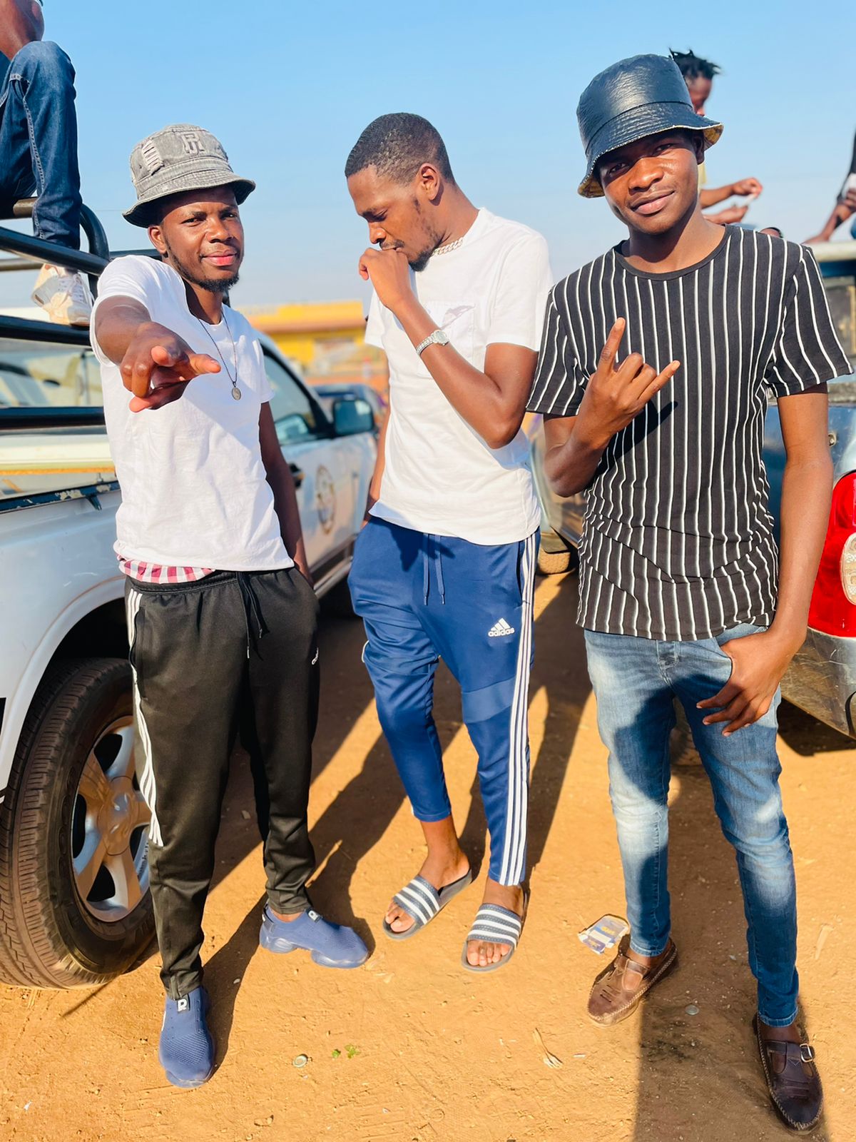 Jantisfam - Nne ndi khadi ni humbula Featuring None