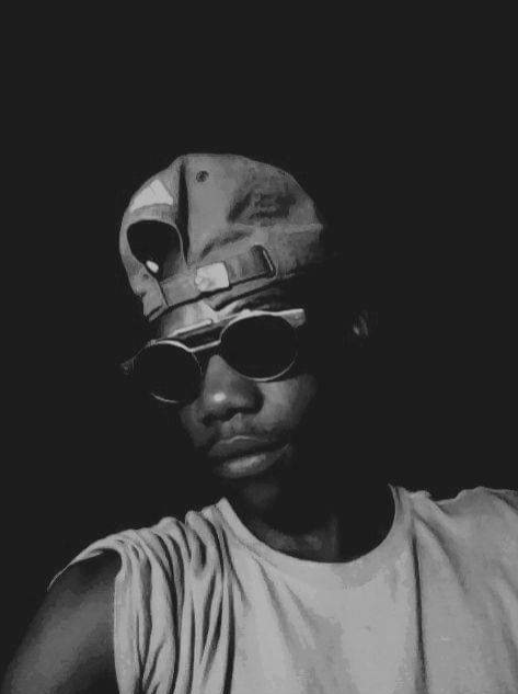 Dlala Eddie x Dj Muzie - 4-Step
