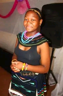Nofanezile imbongi YakwaMbandeni - Ses'fikile (Tributed to lethokuhle fm) ProdBy Jiggy earl-P