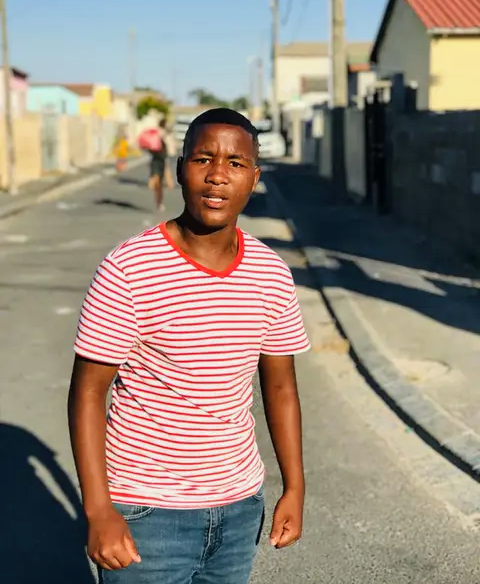 AymusiQ ft kgosi unuz - Nomatamsanqa Featuring Kgosi