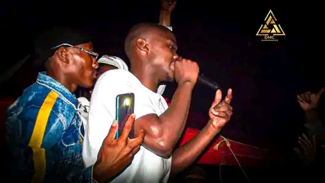 Mabuda Banger Ft Emiky - Pholas Featuring Mabuda