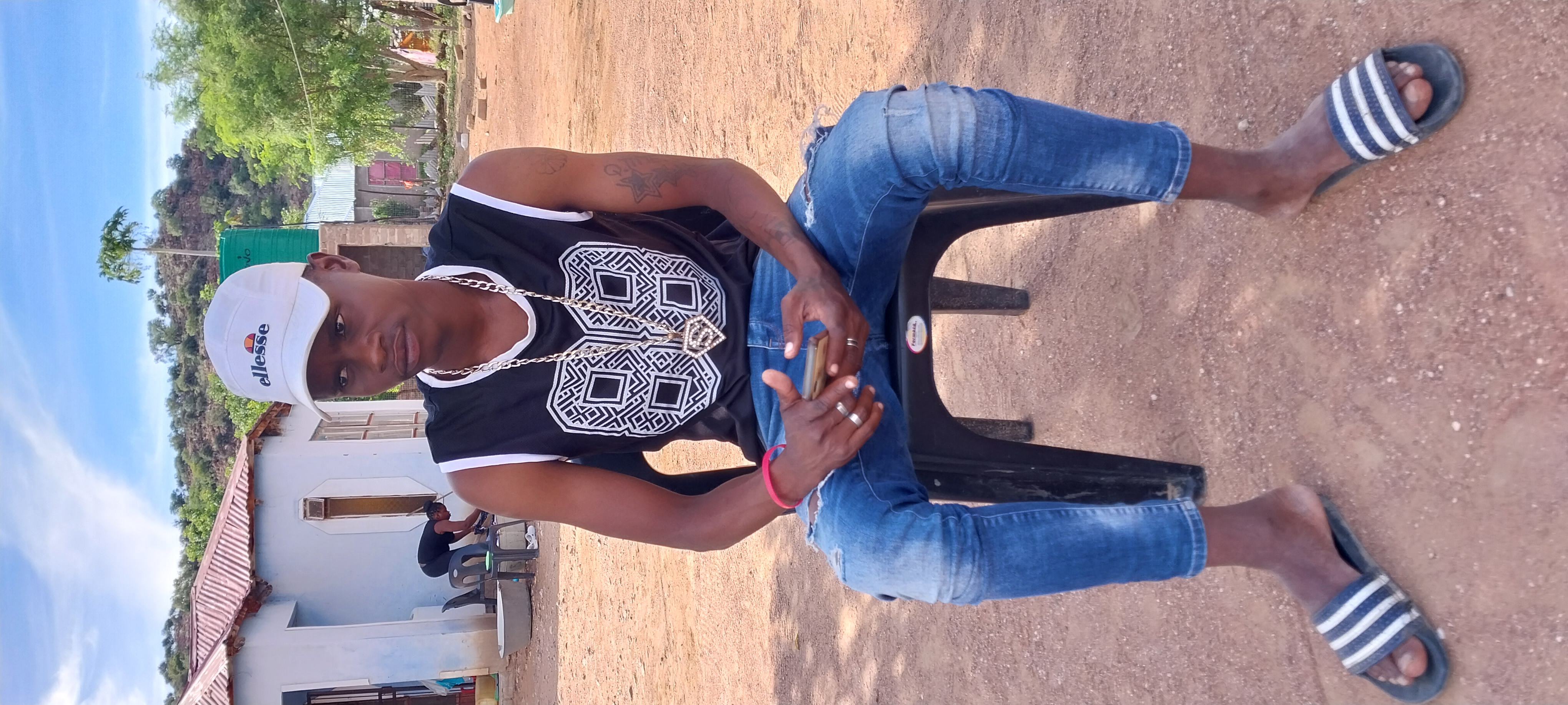 Q time chipikara - Amon mvula remix -Vho yehova Featuring Black fire