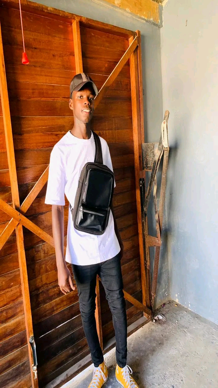 Simplex Sounds (Shukum'uJaive) - HBD Ayolile Mpulane (22 April 2023)