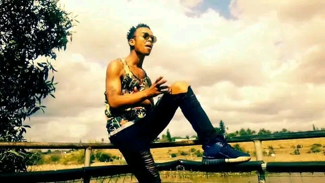 Msoja man - Ngiyazifela Featuring EmpiremusicSA & lowkey