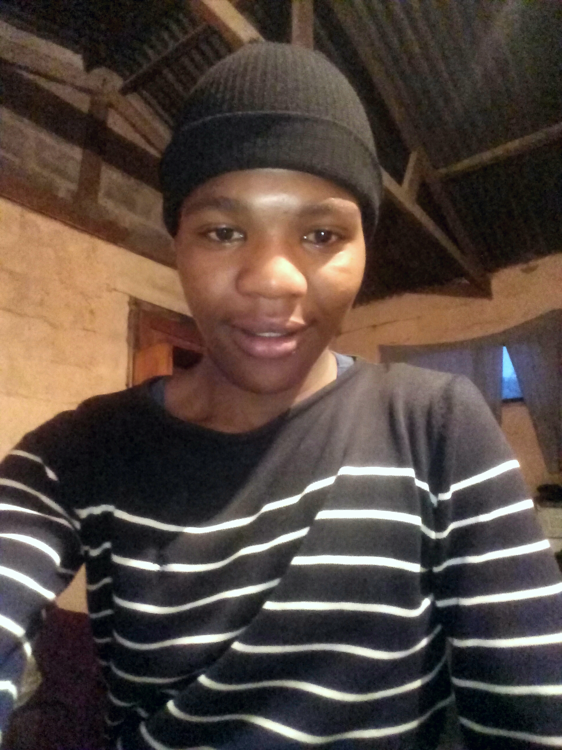 Main Peace ft emily + king tazz - Am still your Boyfriend Featuring Emily +King tazz