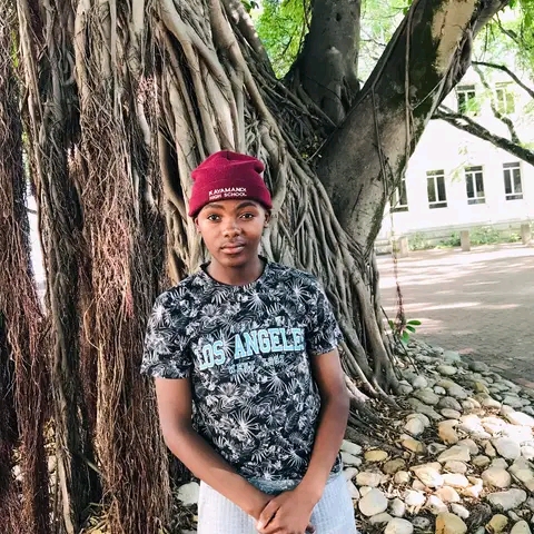 Heartbreaker & inkinga - Ngihlala ngizibuza Featuring Chris
