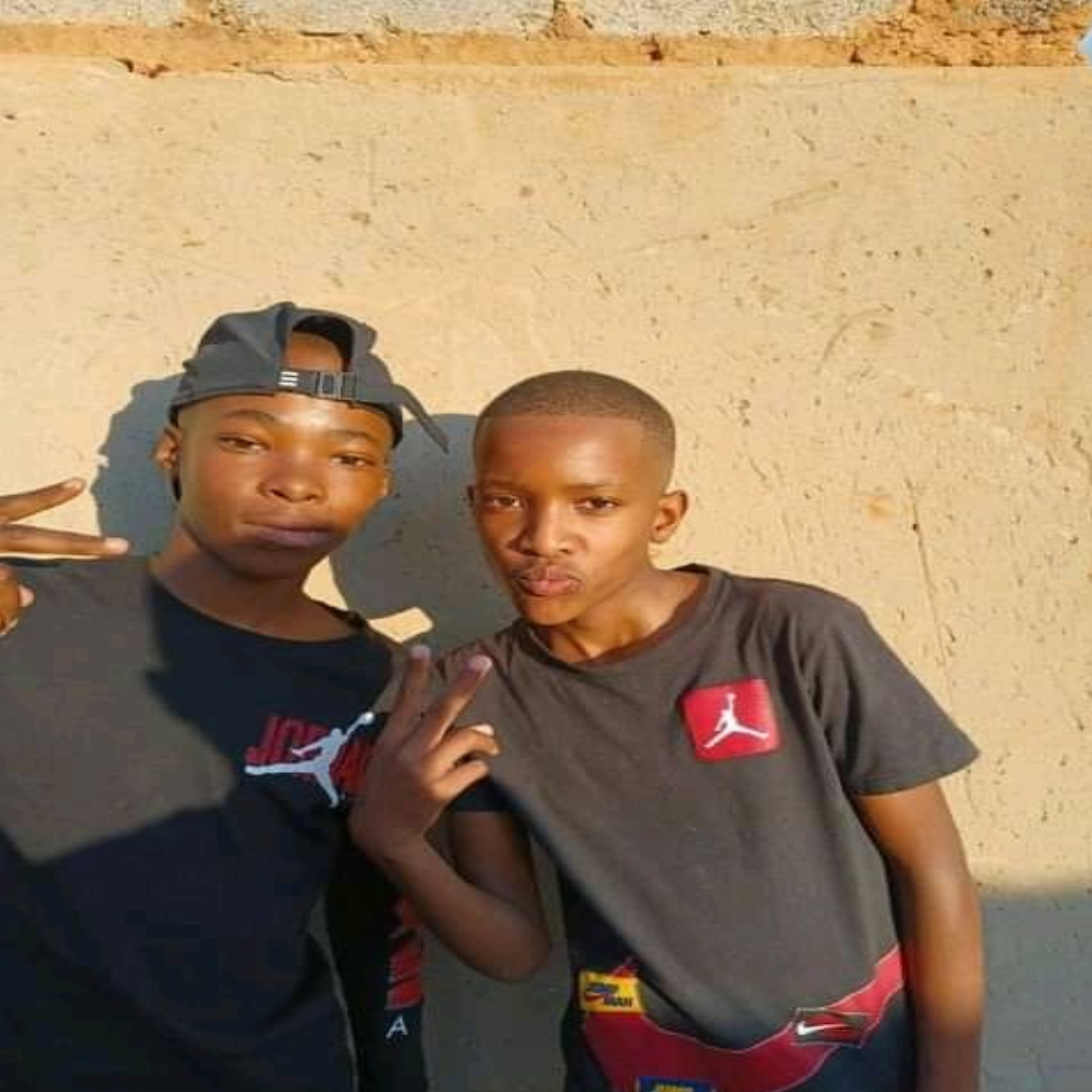 Lil bezzy - we can trap Featuring Breazy