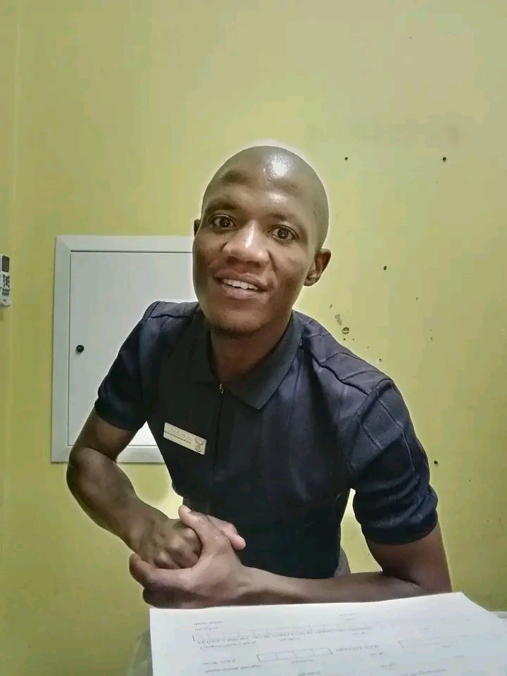 M. M. R - Ipeki yokwembimali (Freestyle) Featuring Mr MaPha Rsa