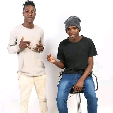 DES sly - Mpfareleni Featuring ft SMG mrgfam