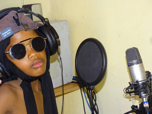 ALUTIK DE RAPSTAR RSA - FASTY` album artwork