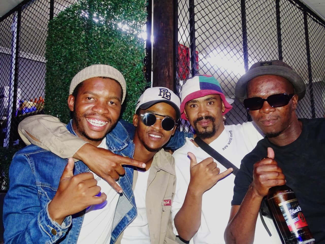 NORA DE GINTSA - BEKUMNANDI Featuring ADEE album artwork