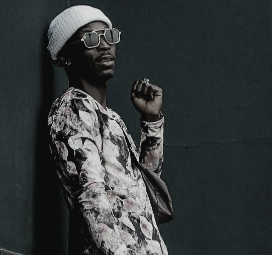 NONGOMAICON - Nganeno