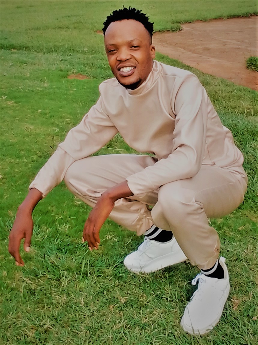 Lefa Warochaa - Valacia Featuring Valacia album artwork