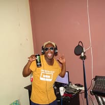 NORA DE GINTSA - YONKE INTO ILAPHA album artwork