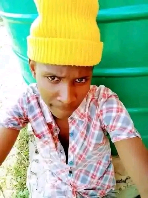 Chuster rsa - Chuster Featuring ft Azuh